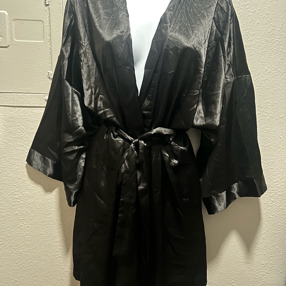 Adore Me Luxurious Black Satin Robe